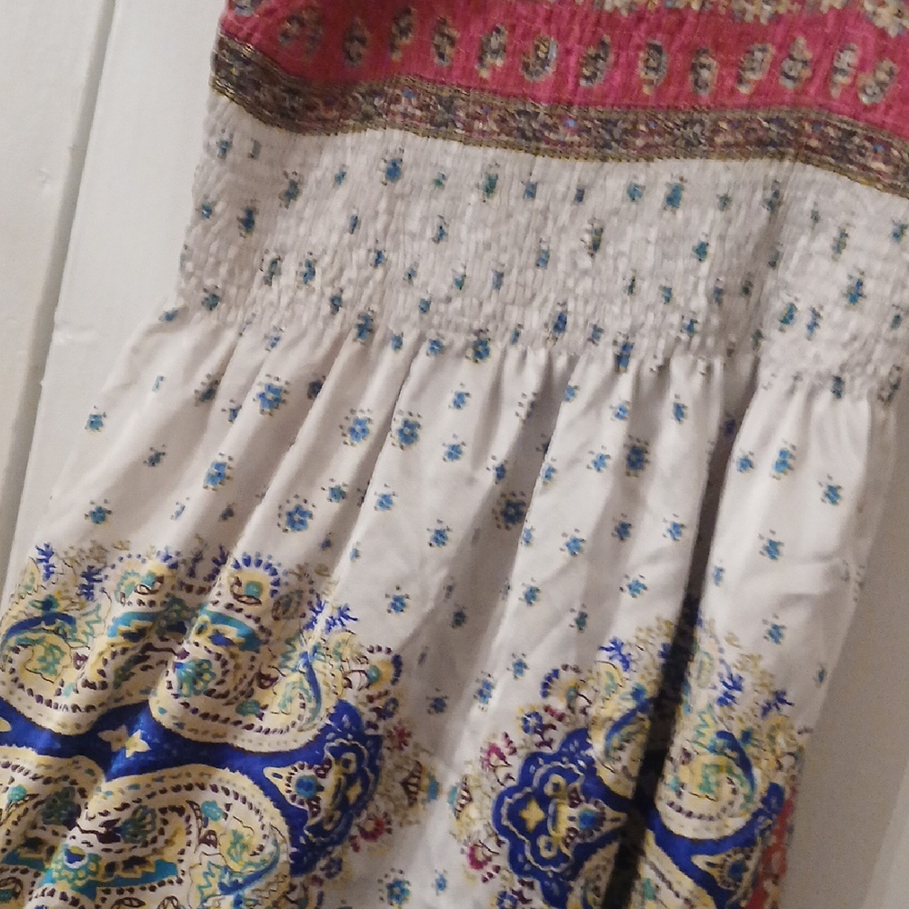 Bohemian Smocked Dress - Picture 4 of 6